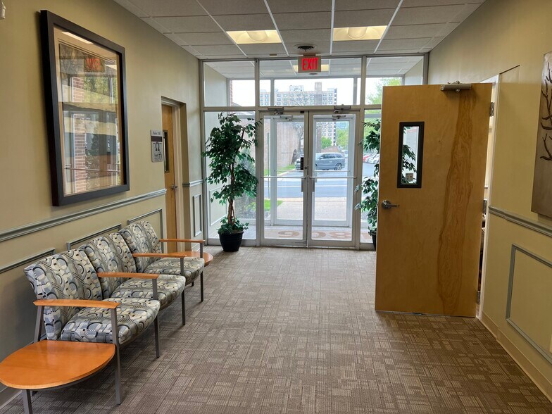 1806 N Van Buren St, Wilmington, DE à vendre - Photo intérieure - Image 2 de 7