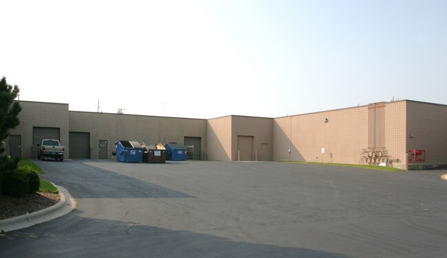 Plus de détails pour 4665 44th St SE, Grand Rapids, MI - Bureau à louer