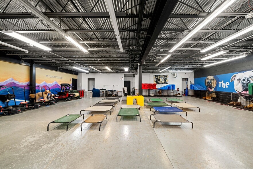 1 Sylvan St, Peabody, MA for lease - Interior Photo - Image 2 of 14