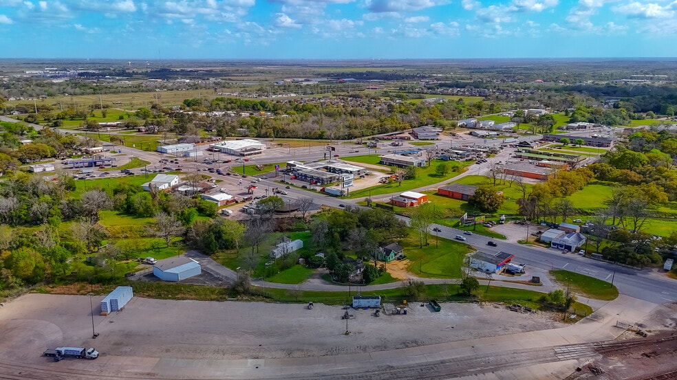 110 E Highway 6, Alvin, TX for sale - Aerial - Image 3 of 67