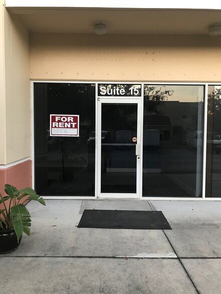 787 Commerce Dr, Venice, FL for lease - Building Photo - Image 2 of 19