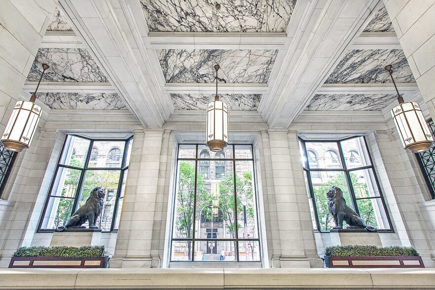 437 Grant St, Pittsburgh, PA à louer - Photo intérieure - Image 2 de 24