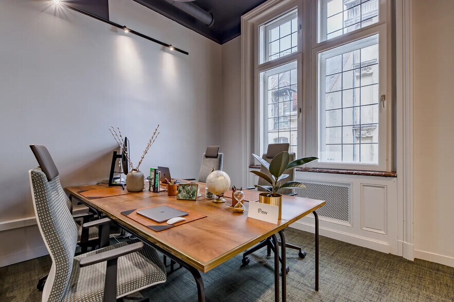 Office in Lille for lease - Interior Photo - Image 3 of 11