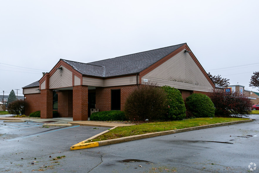 3301 S Madison St, Muncie, IN for lease - Primary Photo - Image 1 of 5