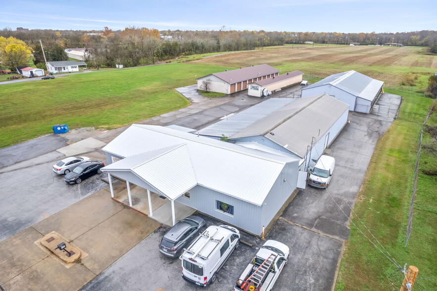 1411 W 7th St, Hopkinsville, KY for sale - Primary Photo - Image 1 of 9