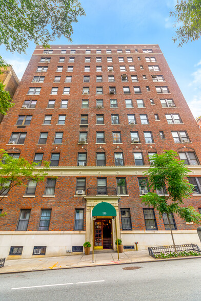 136 E 36th St, New York, NY for sale - Building Photo - Image 1 of 12