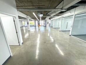 210 E Olympic Blvd, Los Angeles, CA for lease Interior Photo- Image 2 of 27
