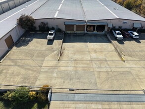 2202 E Union Bower Rd, Irving, TX à louer Photo intérieure- Image 2 de 4