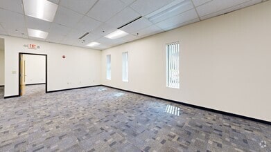 94-104 Glenn St, Lawrence, MA à louer Numérisation 3D de Matterport- Image 1 de 6