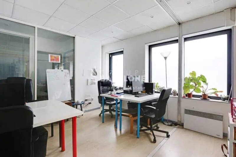 164-170 Rue Victor Hugo, Levallois-Perret for sale - Interior Photo - Image 3 of 12