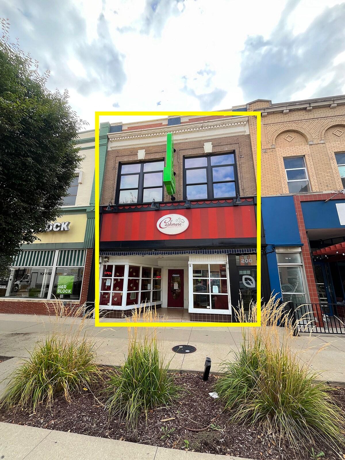 728 S Kansas Ave, Topeka, KS à vendre Photo du bâtiment- Image 1 de 3