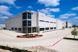 22867 IH-35, Schertz, TX for lease Building Photo- Image 1 of 1
