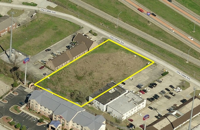 8058 One Calais, Baton Rouge, LA for sale - Building Photo - Image 3 of 4
