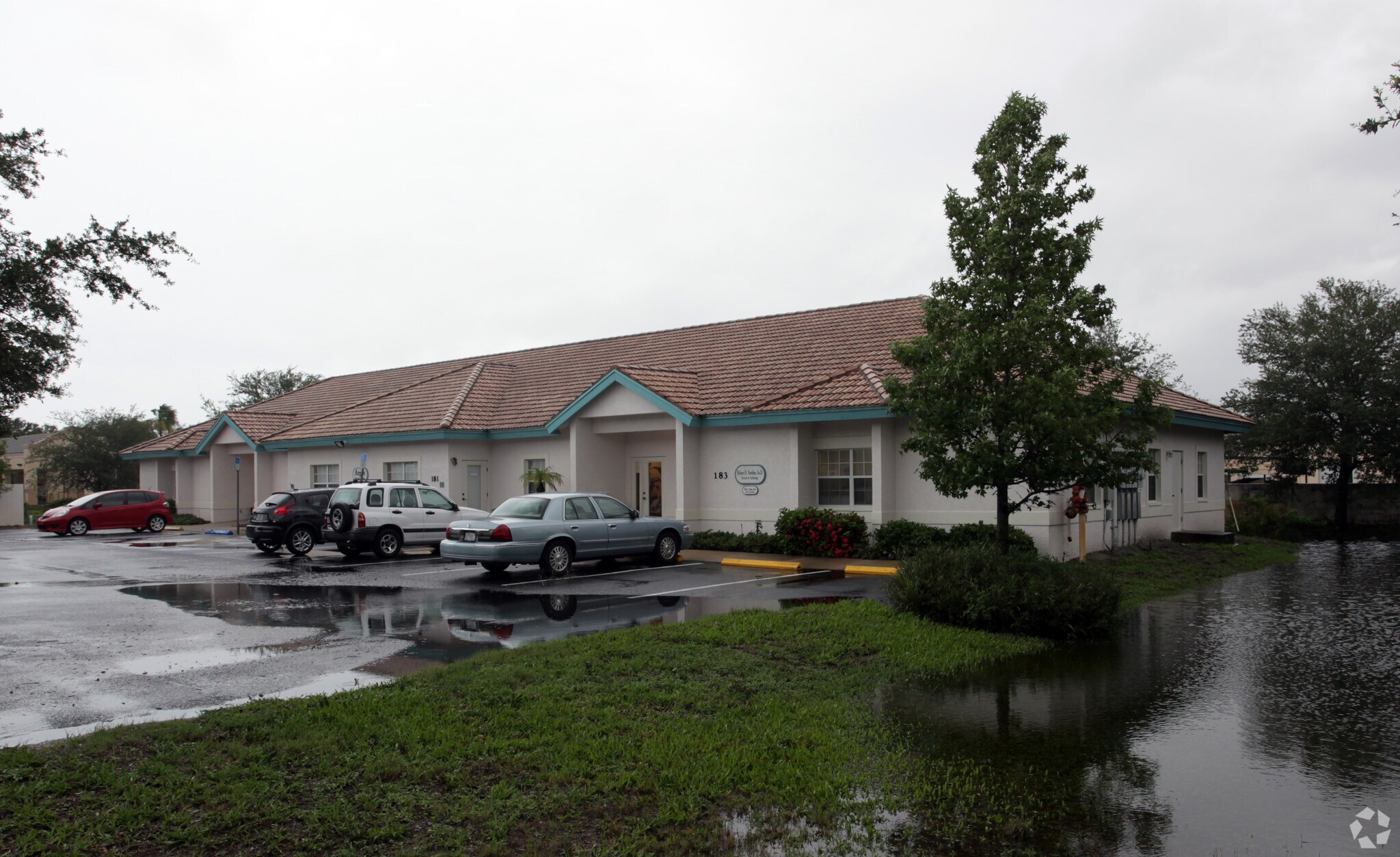 177-183 Center Rd, Venice, FL à vendre Photo principale- Image 1 de 25