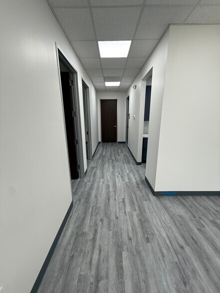 15511 Jarvis Rd, Cypress, TX à louer - Photo du bâtiment - Image 3 de 8