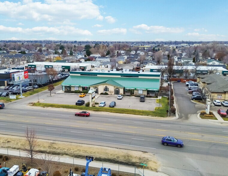 11505 Fairview Ave, Boise, ID à vendre - Photo du bâtiment - Image 2 de 8