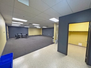 3603-3639 8 St SE, Calgary, AB for lease Interior Photo- Image 2 of 3