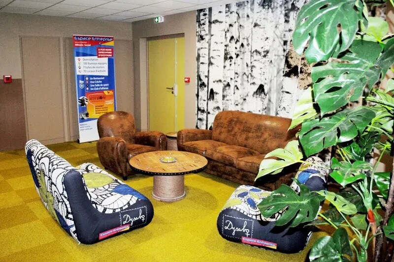 Office in Montpellier for lease - Building Photo - Image 1 of 9