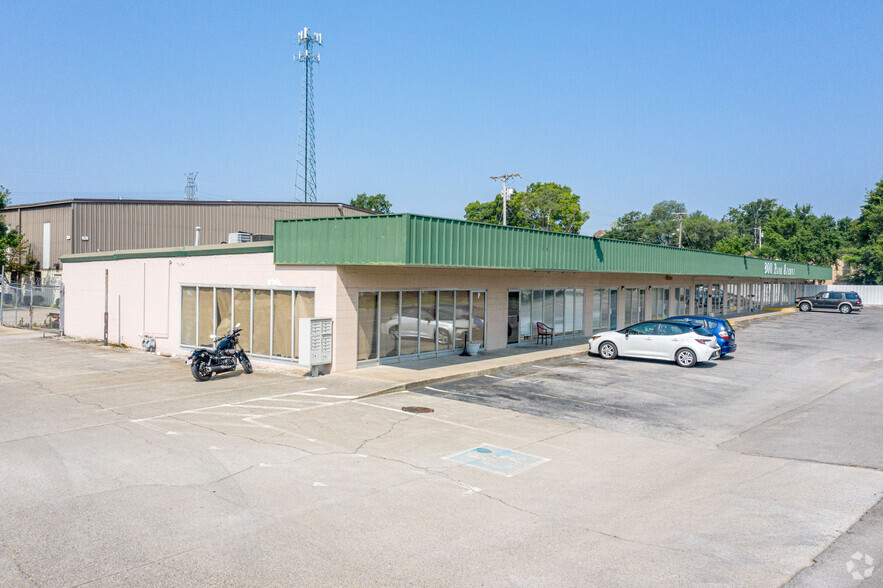 800 Park Ave, Murfreesboro, TN à vendre - Photo du bâtiment - Image 1 de 1