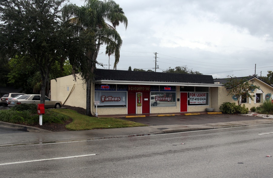 4201-4217 4th St N, Saint Petersburg, FL for lease - Building Photo - Image 1 of 1