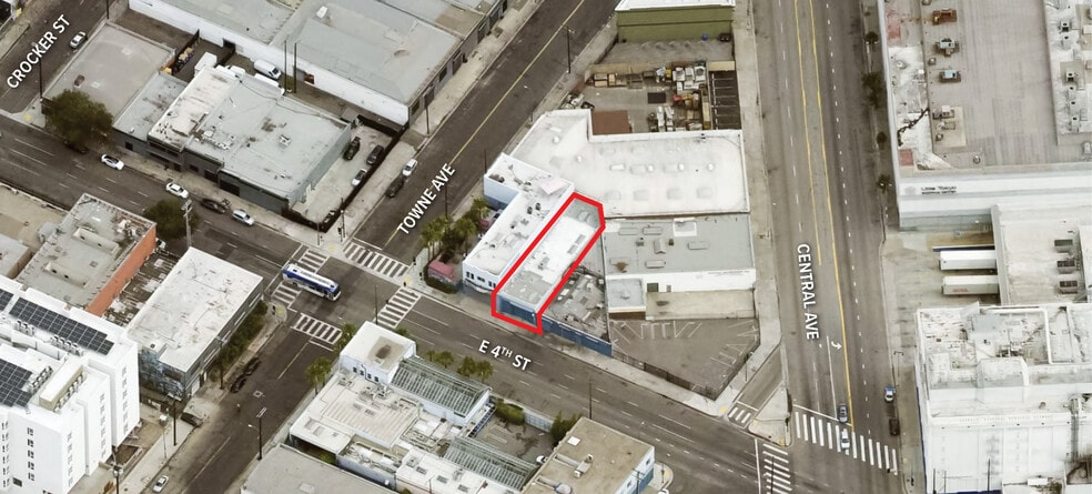 607 E 4th St, Los Angeles, CA for sale - Building Photo - Image 2 of 8