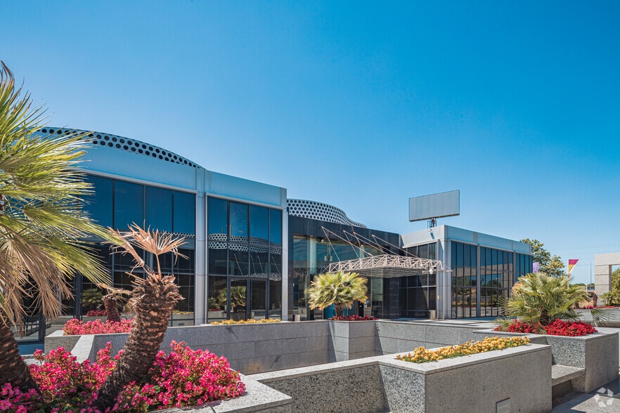 Enrique Granados, 6, Pozuelo de Alarcón, Madrid for lease - Building Photo - Image 3 of 11