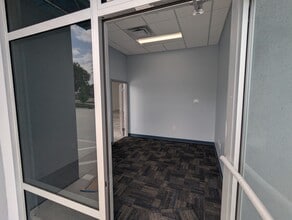 1506-1522 NE Success Dr, Jensen Beach, FL à louer Photo du bâtiment- Image 2 de 2