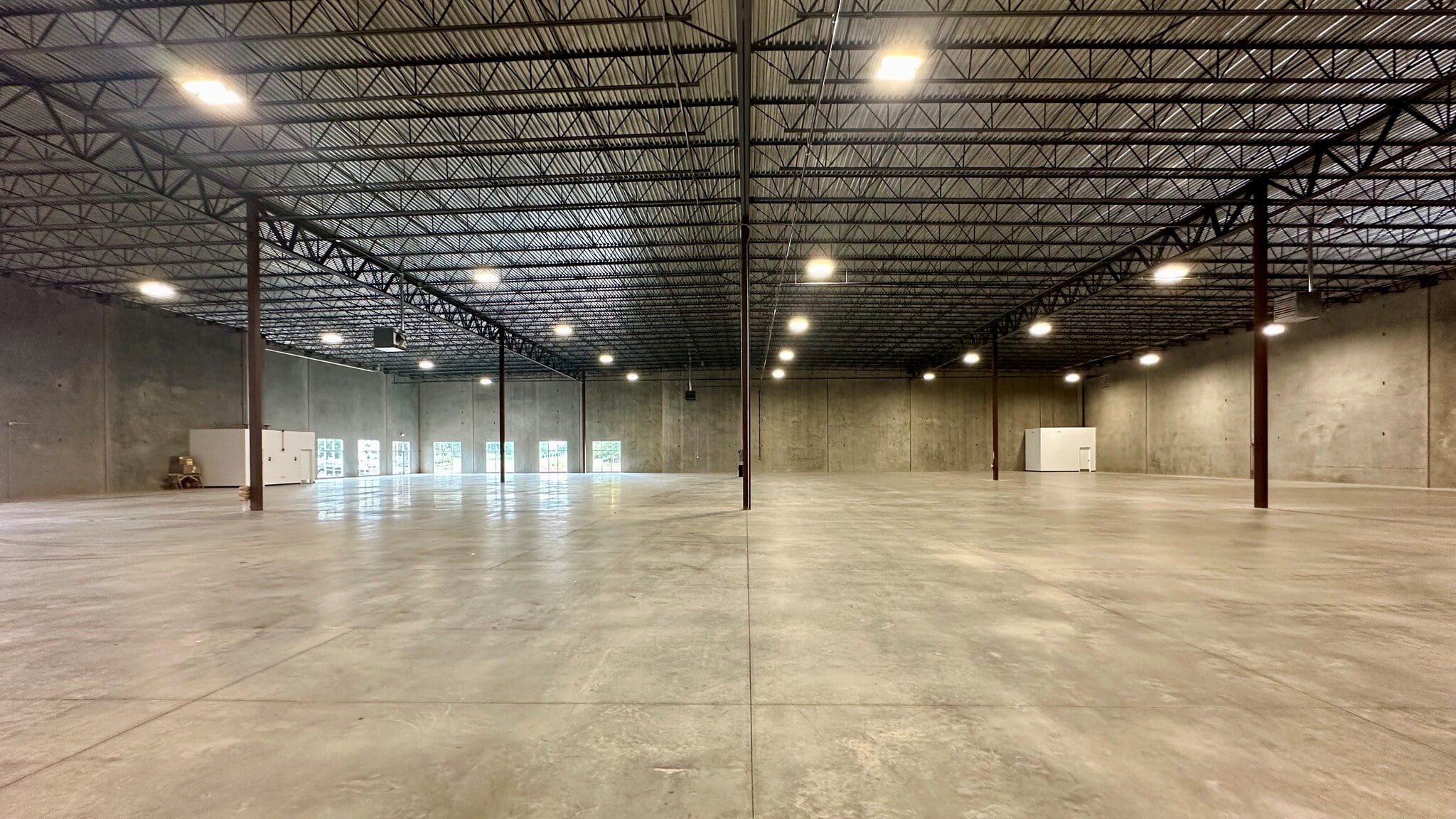 1895 Remington Trl, Huntsville, AL for lease Interior Photo- Image 1 of 3