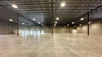 1895 Remington Trl, Huntsville, AL for lease Interior Photo- Image 1 of 3