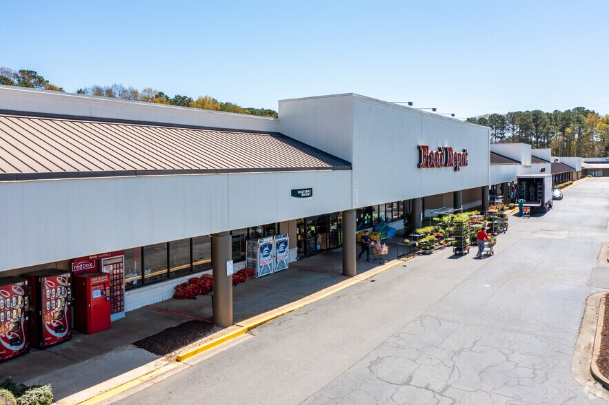 101-217 Banks Rd, Fayetteville, GA for lease - Primary Photo - Image 1 of 4