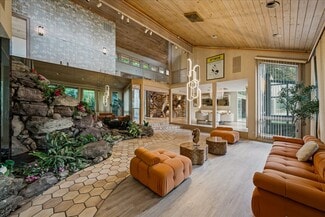 Plus de détails pour 112 Tawny Fox trl, East Stroudsburg, PA - Services hôteliers à vendre