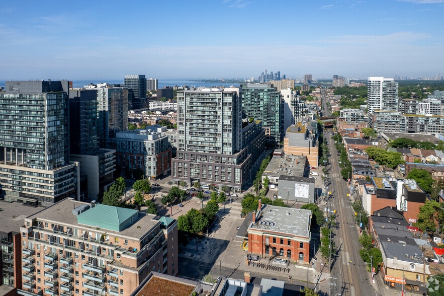 68 Abell St, Toronto, ON for sale - Aerial - Image 3 of 5