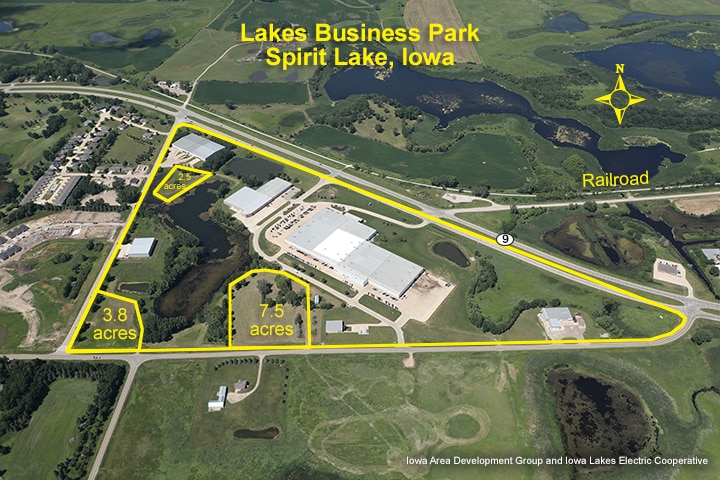 Highway 9 W, Spirit Lake, IA for sale - Building Photo - Image 1 of 1