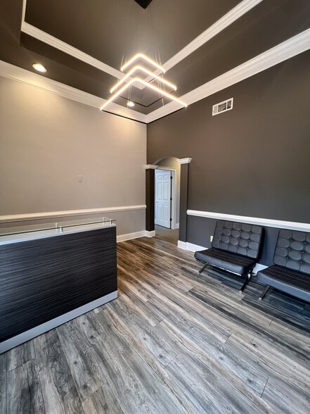 11795 Northfall Ln, Alpharetta, GA for sale - Lobby - Image 3 of 22