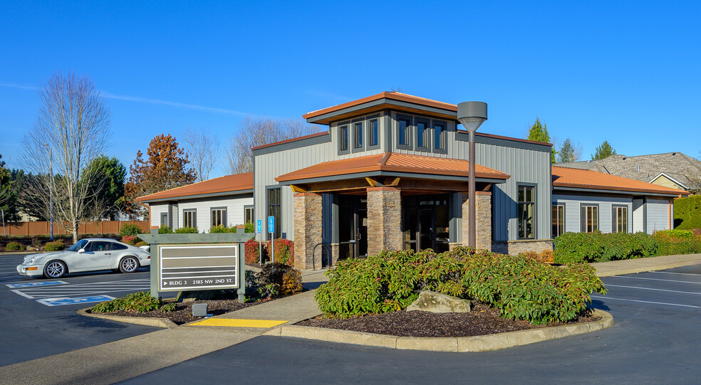 2185 NW 2nd St, Mcminnville, OR for lease - Building Photo - Image 3 of 9