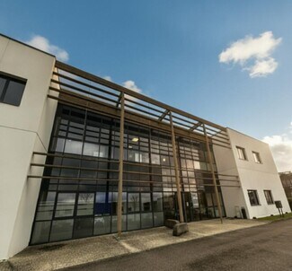 More details for 97 Allée Alexandre Borodine, Saint-Priest - Office for Lease