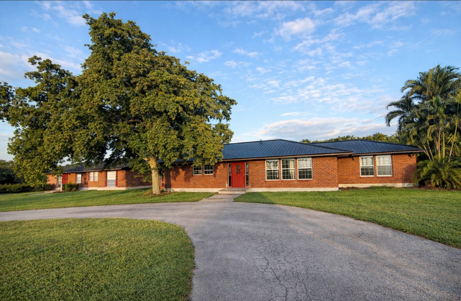 765 S Main St, Belle Glade, FL for lease Primary Photo- Image 1 of 15