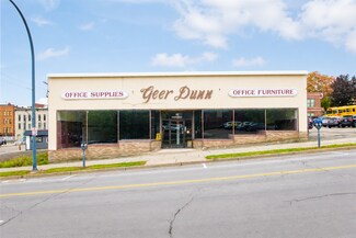 Plus de détails pour 309 Prendergast Ave, Jamestown, NY - Flex à vendre