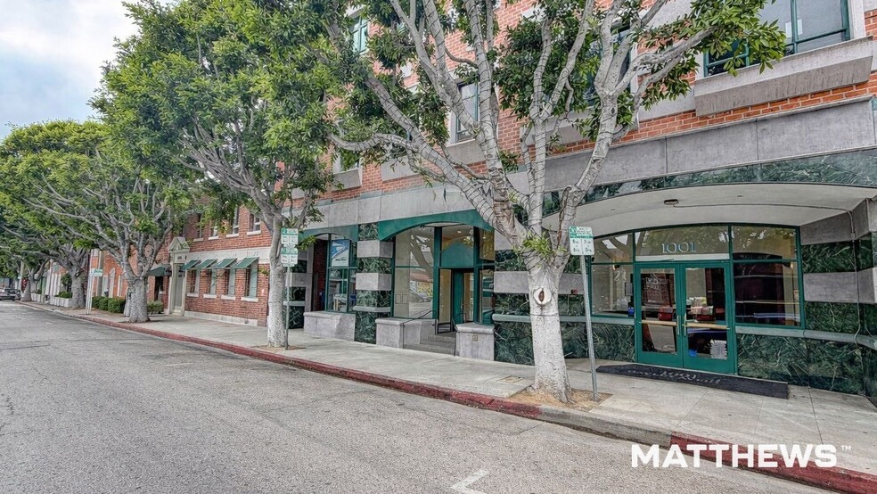 1001 Gayley Ave, Los Angeles, CA for lease - Building Photo - Image 2 of 4