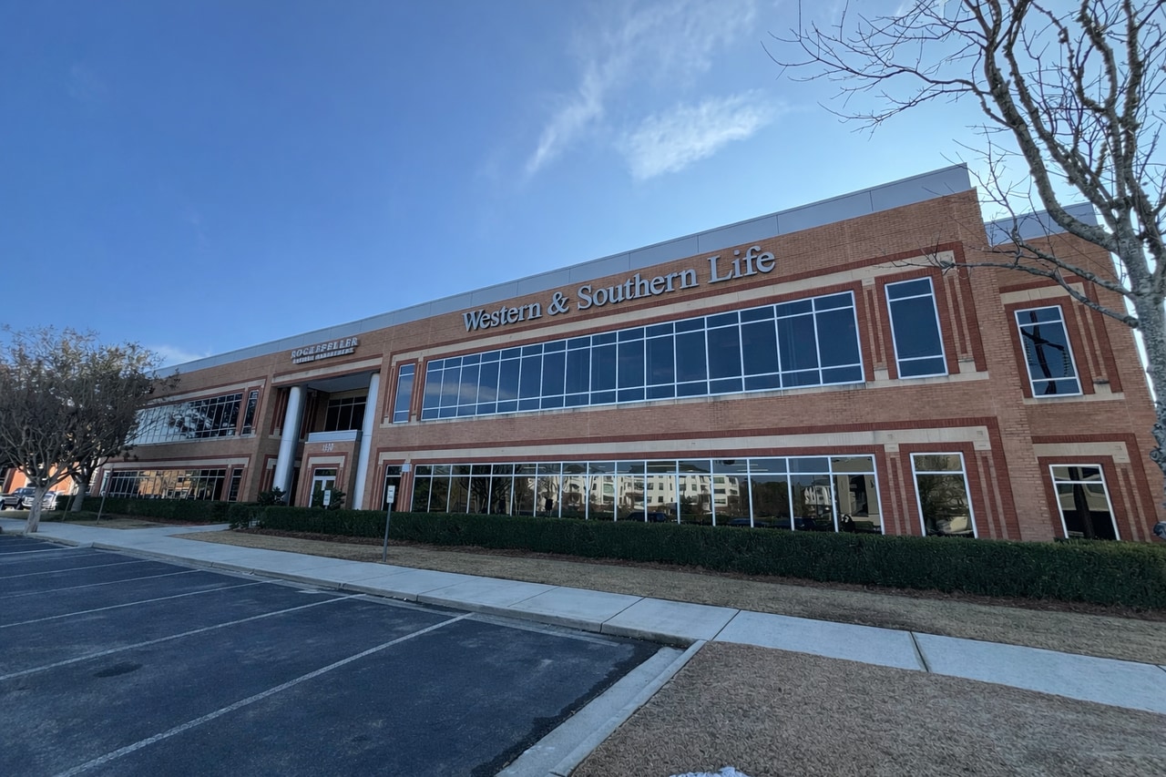 1838 Sir Tyler Dr, Wilmington, NC for lease Primary Photo- Image 1 of 11