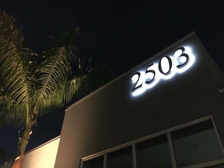 2503 W Swann Ave, Tampa, FL for lease - Building Photo - Image 2 of 14