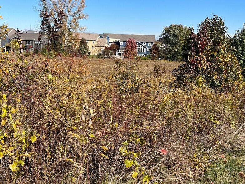 2201 Burlington Beach Rd, Valparaiso, IN à vendre - Photo du bâtiment - Image 3 de 11