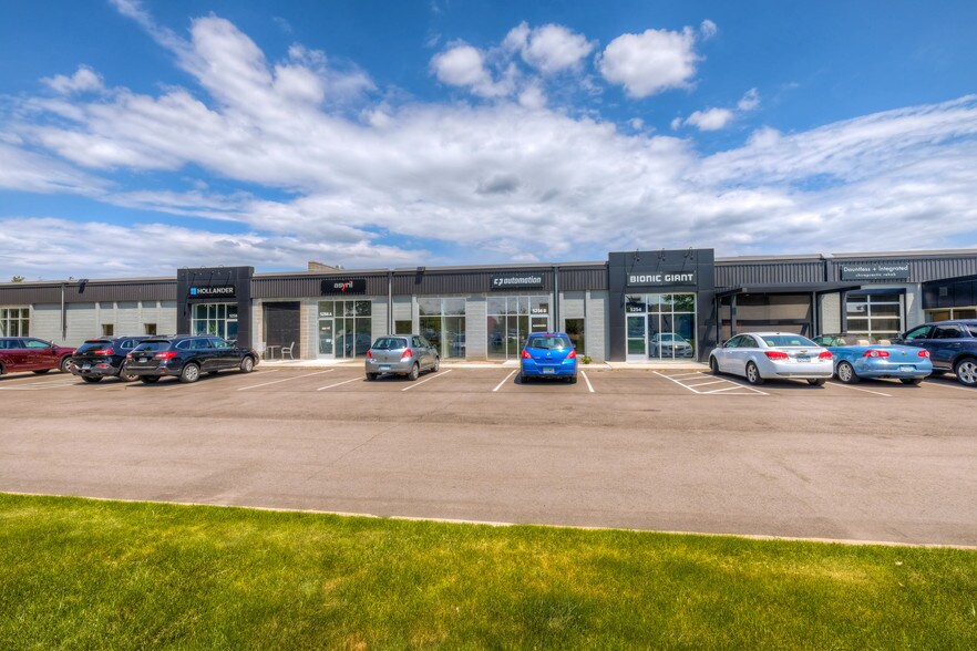 5250-5280 W 74th St, Edina, MN à louer - Photo du bâtiment - Image 2 de 25