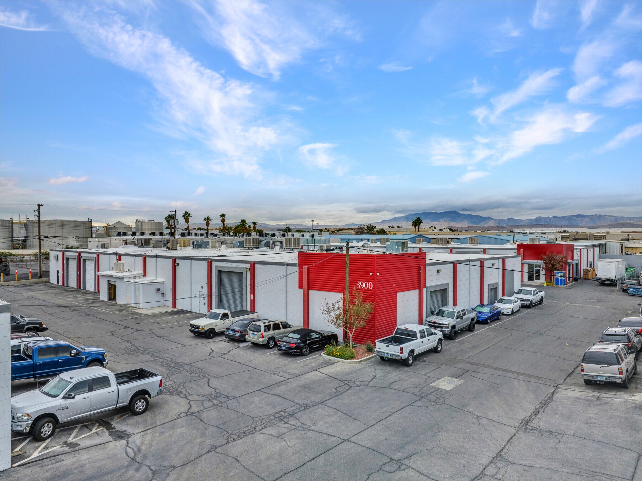 3900 W Ponderosa Way, Las Vegas, NV à vendre Photo du bâtiment- Image 1 de 4