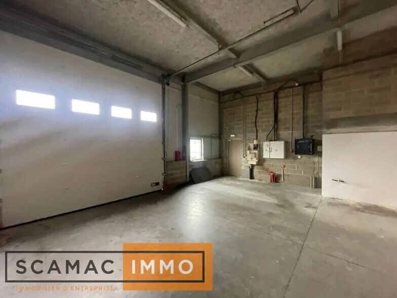 Office in Brétigny-sur-Orge for lease - Interior Photo - Image 3 of 9