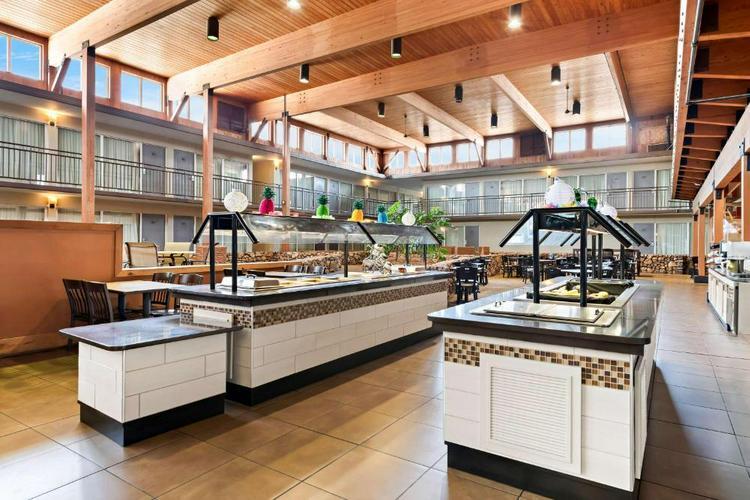 3120 S Limit Ave, Sedalia, MO à vendre - Photo du bâtiment - Image 2 de 33