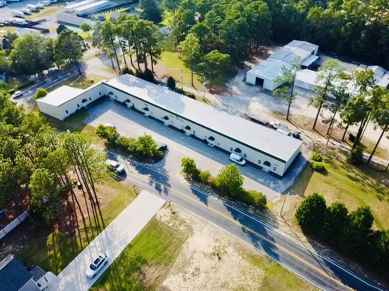 3625 Murdocksville Rd, West End, NC à vendre - Photo du bâtiment - Image 2 de 6