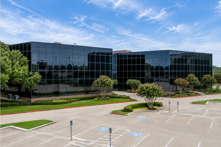 3000 Wilcrest Dr, Houston, TX for lease - Building Photo - Image 1 of 7