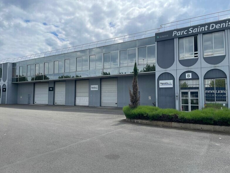 Industrial in Saint-Denis for lease - Building Photo - Image 1 of 22