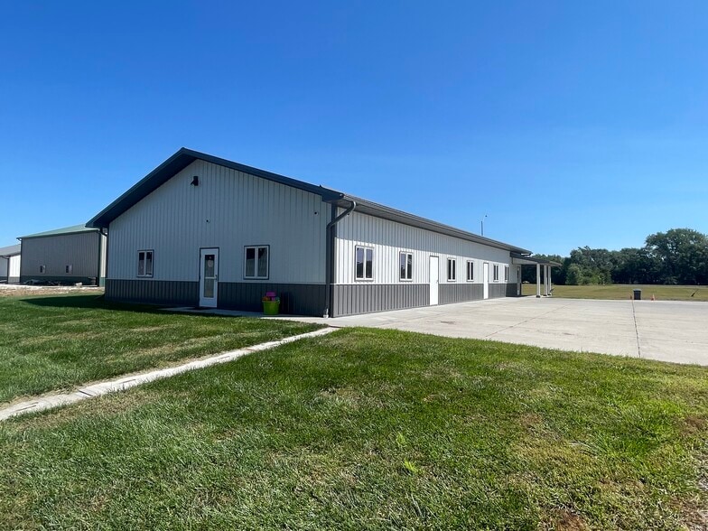 109 N 23rd St, Dakota City, NE for sale - Building Photo - Image 3 of 23